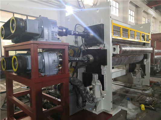 Máy dập nổi cuộn tự động